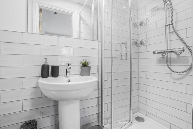 R17_ensuite 1